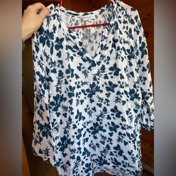 Michael Stars blue & white floral blouse • gauzy 100% cotton • size XS • NWOT 😍 - Picture 9 of 10